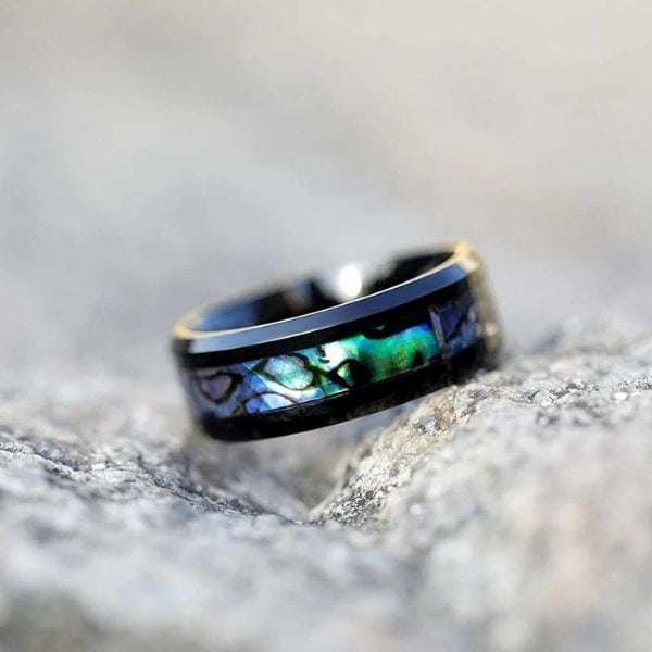 Anillo de Bodas con Diseño Inusual